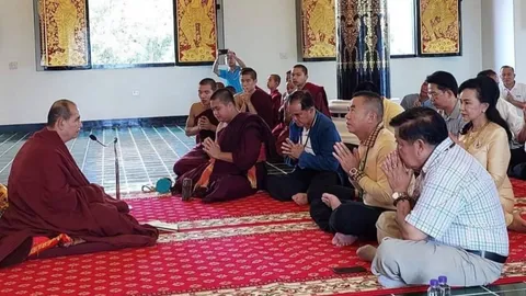 พระครูบาบุญชุ่ม จำพรรษาวัดพระธาตุดอยเวียงแก้ว รักษาอาการอาพาธ