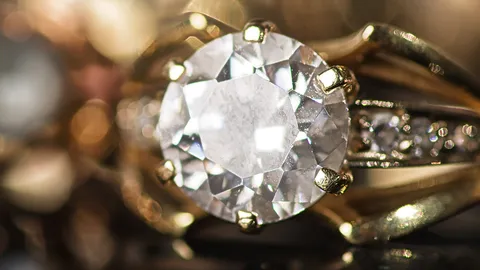 ไขปริศนาที่อาจนำไปสู่การค้นพบเพชร