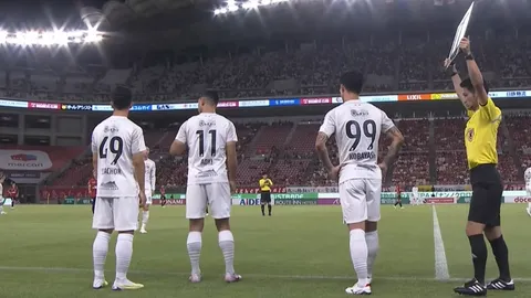 "สุภโชค" สำรอง 16 นาที "ซัปโปโร" บุกโดนยำเละ หล่นมาที่ 13 นำโซนตกชั้น 11 แต้ม ศึกเจลีก 1