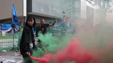 ขับไล่ สว.