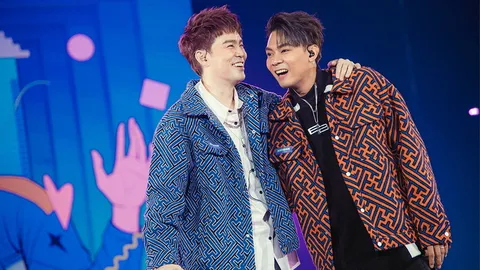 “D2B” สร้างความทรงจำบทใหม่ยิ้มหัวเราะร้องเล่นไปด้วยกันใน “D2B ETERNITY CONCERT”