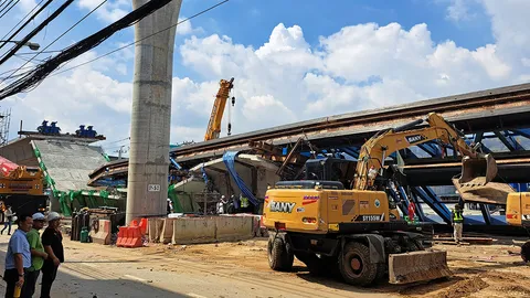 รื้อซากทางยกระดับอ่อนนุช ตามขั้นตอนวิศวกรรมสถานฯ เสร็จปลาย ส.ค.นี้