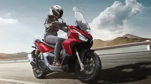 New Honda ADV160 จักรยานยนต์คนชอบลุย 9.9 หมื่นบาท 