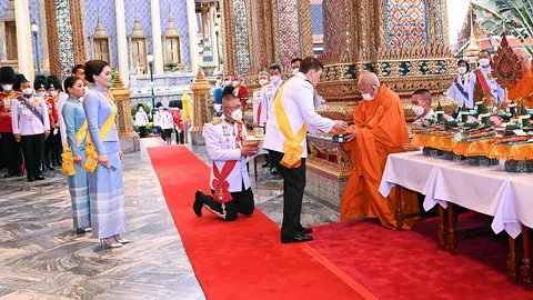 ในหลวง-พระราชินี เสด็จพระราชพิธีเฉลิมพระชนมพรรษา "พระพันปีหลวง"