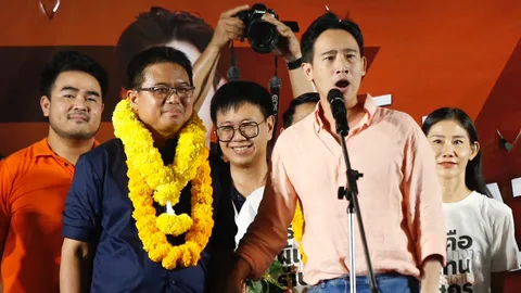 “พิธา” จ่อให้กำลังใจ “พงศธร” สมัครเลือกตั้งซ่อม - อบจ.ระยอง แจงโพสต์ภาพ “ปิยะ”