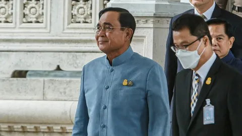 “ประยุทธ์” ประชุมด่วนบอร์ด 7 เสือกลาโหมบ่ายนี้ เคาะ 4 เก้าอี้ ผบ.เหล่าทัพ