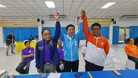 กกต.จับ 3 ผู้สมัคร จาก 3 พรรค ลงนามสัตยาบันหาเสียงเลือกตั้งระยอง เขต 3