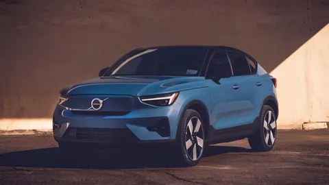 Volvo C40 / XC40 Recharge Pure Electric Twin Motor แบตใหญ่ วิ่งไกล 600 กิโลเมตร 