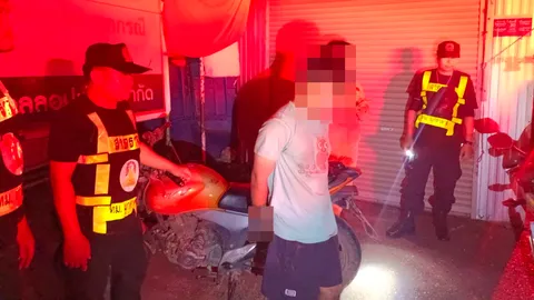 โจรจนมุม เจ้าหน้าที่เจอตัวแกล้งทำเป็นนอนหลับ แต่สุดท้ายไม่รอด