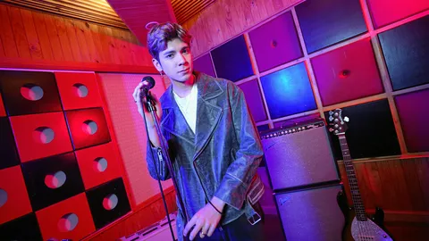 “เออร์วิน ATLAS” โชว์เสน่ห์ร็อกเกินต้าน ใน MV “อย่าให้ความดีไม่เหลือที่ยืน”