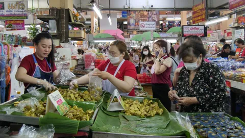 สารทจีนเชียงใหม่คึกคัก ขนมเข่งขนมเทียนขายดีแม้ราคาเพิ่ม เพราะวัตถุดิบแพงขึ้น
