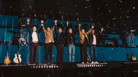 เฉลียง Rare Item คอนเสิร์ต สุข-สนุก-ประทับใจ คนดู 