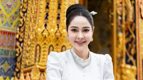 "จูน-นาตาชา" สุดปลาบปลื้ม ได้รับการประทานชื่อจากสมเด็จพระสังฆราช
