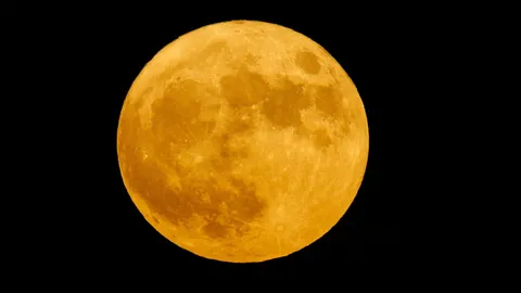 ตะลึง ซุปเปอร์บลูมูน สุดสวยทั่วโลก ไม่ได้เจออีก 14 ปี