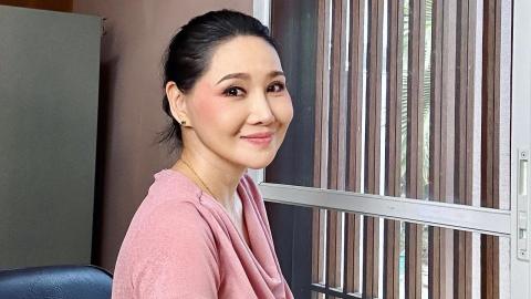 โยโกะ ทาคาโน่ ปัจจุบัน - รวมข่าวเกี่ยวกับ "โยโกะ ทาคาโน่ ปัจจุบัน