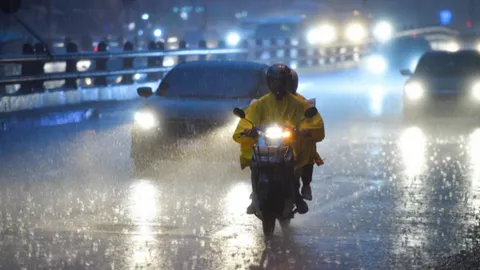 ประกาศฉบับ 18 เช็กจังหวัดโดนฝนถล่ม ระวังน้ำท่วมฉับพลัน 4-6 ก.ย. 66