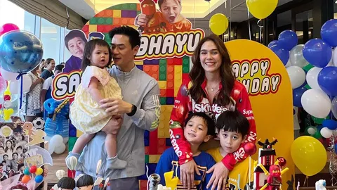 มีแต่ความน่ารัก แม่ชมพู่-พ่อน็อต จัดปาร์ตี้วันเกิดให้ลูกชาย "สายฟ้า–พายุ"