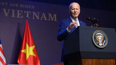 สหรัฐฯ ปัดทำสงครามเย็นกับจีน หลังกระชับความสัมพันธ์เวียดนาม