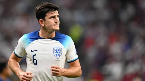 เสียวทั้งลีก “แข้งตำนาน” ชี้ทีม “แม็คไกวร์” ควรย้าย เพื่อเรียก “ร่างทอง” หลังโดนวิจารณ์หนัก