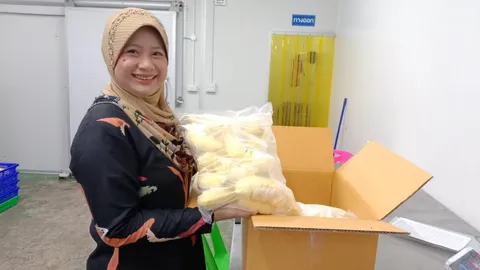 ทุเรียนแกะพูแช่แข็ง หนึ่งเดียวของนราธิวาส ส่งออกขายเมืองจีน สร้างงานให้ชุมชน