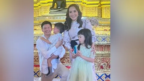 “บ่จอย”