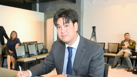 “ชลัฐ รัชกิจประการ” เข้ารายงานตัวต่อสภาฯ แล้ว หลังถูกเลื่อนขึ้นมาเป็น สส.