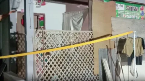 ลูกเลี้ยงโหด ฉุนพ่อเลี้ยงเมาโวยวาย มีดแทงหัว-เสียบท้องไส้ไหลตายสยอง 