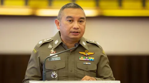 ผบ.ตร.พบนายกฯ เสนอข้อมูล ตั้ง ผบ.ตร.คนใหม่-ตั้งคนนอกสอบ ค้นบ้าน "บิ๊กโจ๊ก" 