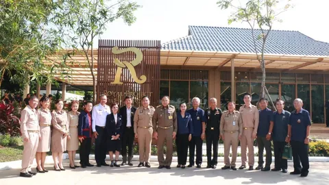 โครงการหลวงเปิดร้านกาแฟใหม่ที่แม่เหียะ ชูจุดถ่ายทอดสตอรี่ผลผลิต ดันสู่ตลาดโลก 