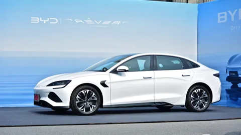 รุ่นและราคา BYD SEAL ในไทย ขับดี ค่าตัวโดน! 