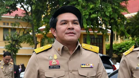 "สุรศักดิ์" ยอมรับ สกสค.มีปัญหาต้องแก้อื้อ ลุกใจร่วมมือขับเคลื่อนองค์กร