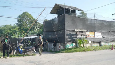 โจรใต้สร้างสถานการณ์ป่วนยะลา วางระเบิดเสาไฟ ยิง M16 ใส่ฐาน ชคต.