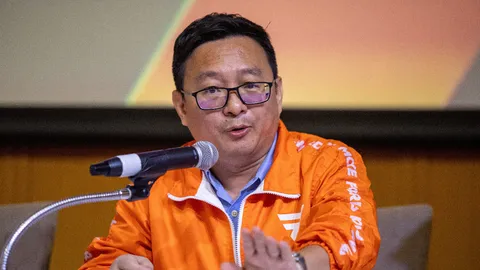 “ชัยธวัช” ไม่ทราบ คนไล่ “หมอพรทิพย์” เป็นสมาชิกพรรคก้าวไกลหรือไม่