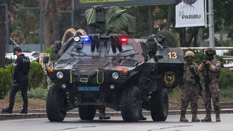 ตุรกีโต้ทันที โจมตีทางอากาศฐานที่มั่นกบฏเคิร์ด หลังเกิดเหตุระเบิดในอังการา