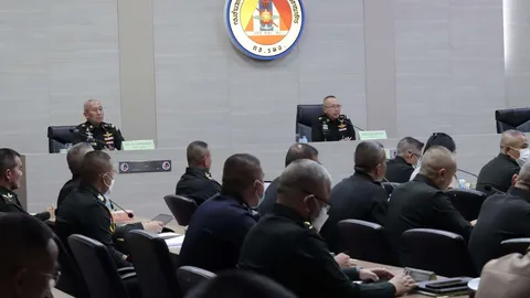 "บิ๊กหยอย-บิ๊กปู" นำ กอ.รมน. เดินหน้างานมั่นคง สนองนโยบาย รบ. 3 ด้าน 