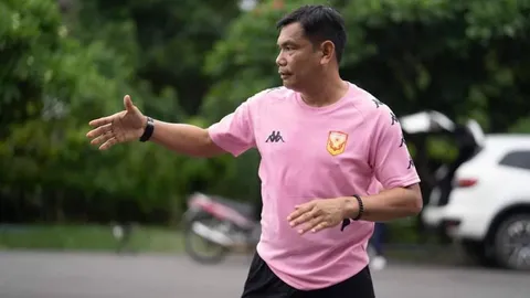 ถึงคราวต้องจาก "โค้ชชู" ประกาศแยกทาง "ค้างคาวไฟ" รับผิดชอบผลงานหลังไร้แต้ม 3 เกมติด