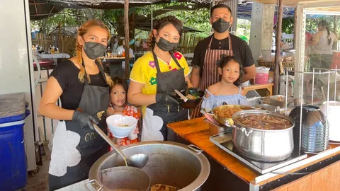 ขายของออนไลน์ไม่รุ่ง หนุ่มโคราชเปิดร้านก๋วยเตี๋ยวเนื้อสด รายได้ปังลูกค้าแน่น