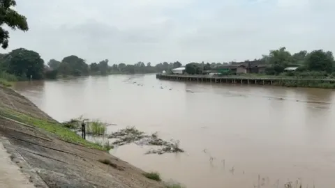 สทนช.ตั้งศูนย์ฯ จัดการน้ำส่วนหน้าที่บางบาล เกาะติดมวลน้ำภาคกลางรับมืออุทกภัย