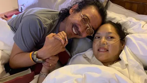 เสธ.ดอลลาร์ อัปเดตอาการ คุณหญิงแมงมุม หลังถูกส่งเข้าผ่าตัดด่วน