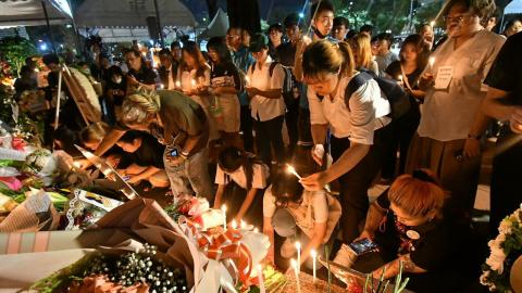 บุ้งทะลุวัง - รวมข่าวเกี่ยวกับ "บุ้งทะลุวัง" เรื่องราวของบุ้งทะลุวัง