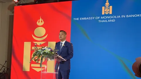 "ธนกร" ลุย ภูเก็ต ฟังปัญหา หนุน เปิดสถานบันเทิงถึงตี 3 กระตุ้นท่องเที่ยว 