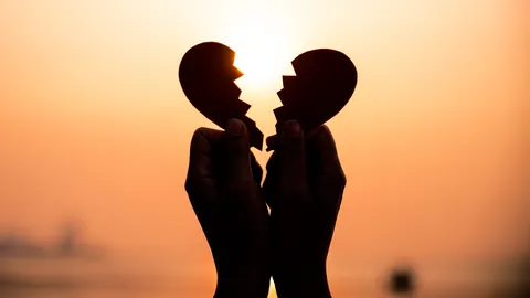 ทำนาย "ฝันว่าพ่อแม่เลิกกัน" จะเป็นจริงหรือไม่ หมายถึงเรื่องใดบ้าง