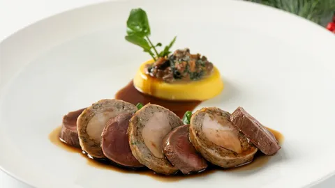 ความอร่อยจากการผจญภัย ห้องอาหารเลอ นอร์มังดี บาย อลัง รูซ์