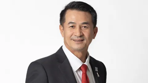 "ชลน่าน" ปัด รัฐบาลช่วยเหลือ "ทักษิณ" ยัน ทุกคนทำตาม บทบัญญัติกฎหมาย 