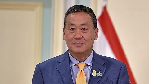 คิวรัดตัว