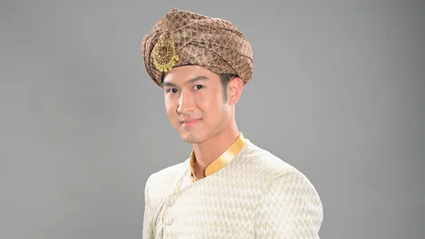 “ภูมิ-เกียรติภูมิ” สนุกเป็นพ่อมด เอ่ยปากชม “กานต์” สวยมากใน “มนตราตะเกียงแก้ว”