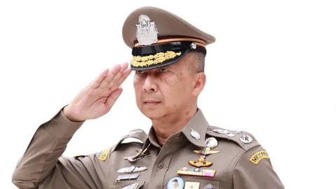 บิ๊กต่อเซ็นยกเลิกผมเกรียน ขาว 3 ด้าน ย้ำต้องมีวินัยเมื่อแต่งเครื่องแบบ