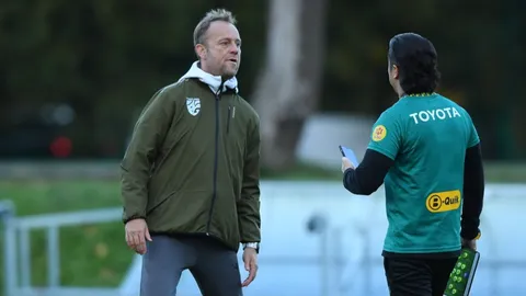 แฟนบอลไทยว่าไง "สโมสรดัง" พร้อมคว้า "มาโน โพลกิง" กุนซือ "ทีมชาติไทย" คุมทัพเร็วๆ นี้