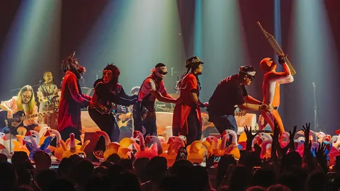 “พาราด็อกซ์” ขน 40 เพลงเสิร์ฟความสนุกใน Paradox Unplugged Fanmeet Concert