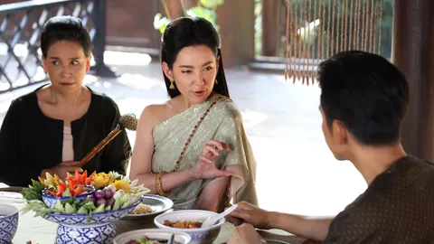 ออเจ้าเฝ้าหน้าจอ ละคร “พรหมลิขิต” ตอนแรก ฟาดเรตติ้งแรงทุบสถิติ 